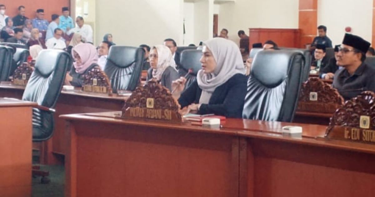 Fraksi PDIP DPRD Depok menyampaikan laporan reses 2026 dan menegaskan komitmen mengawal aspirasi warga, mulai dari pengangguran hingga infrastruktur dan kesehatan.