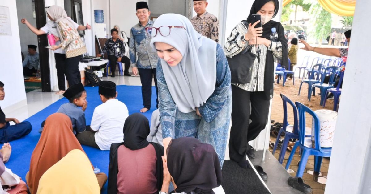 Pemkab Pesawaran menggelar peringatan Isra Mi’raj Nabi Muhammad SAW di Masjid Al Muttaqin Komplek Pemda Pesawaran yang dihadiri Bupati Nanda Indira.