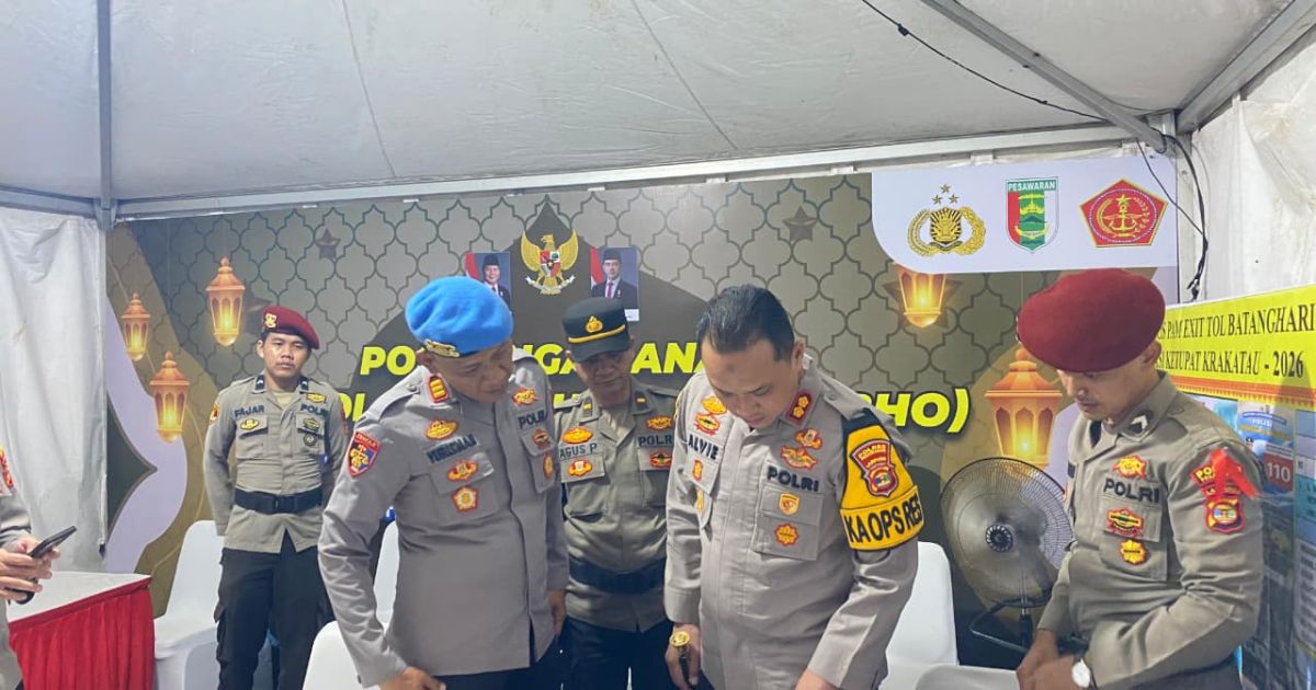Kapolres Pesawaran AKBP Alvie Granito cek Pos Pam Exit Tol BHO dan Tugu Keris Tegineneng untuk memastikan kesiapan pengamanan arus mudik Operasi Ketupat 2026.