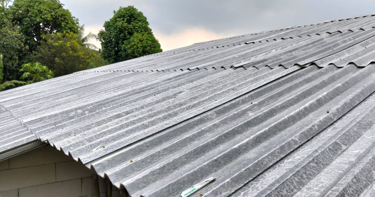 SKI dan Promedia Lanjutkan Program Ganti Atap, Wartawan Kini Lebih Nyaman