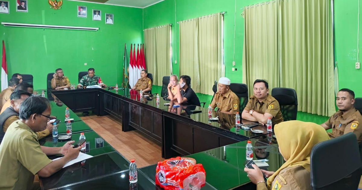 Gambar: Rakor Kecamatan Nanggung bahas percepatan pembangunan desa, KDMP, kesiapan kemarau, dan Pilkades 2026.