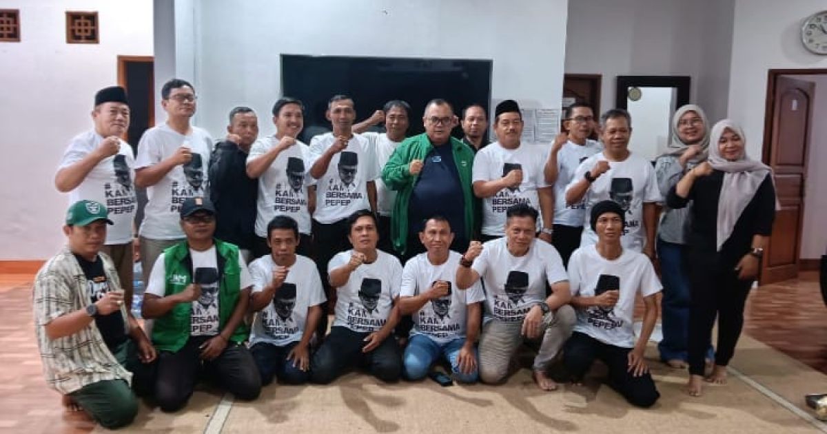 Rapimcab PPP Depok menuai polemik. Pengurus DPC dan PAC mengaku tidak diundang dan mempertanyakan transparansi serta legalitas forum.