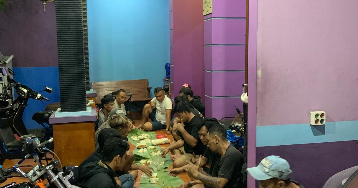 Tradisi Tawasul Karyawan FF Abadi Pressindo di Cibinong, Jaga Kebersamaan dan Spiritualitas