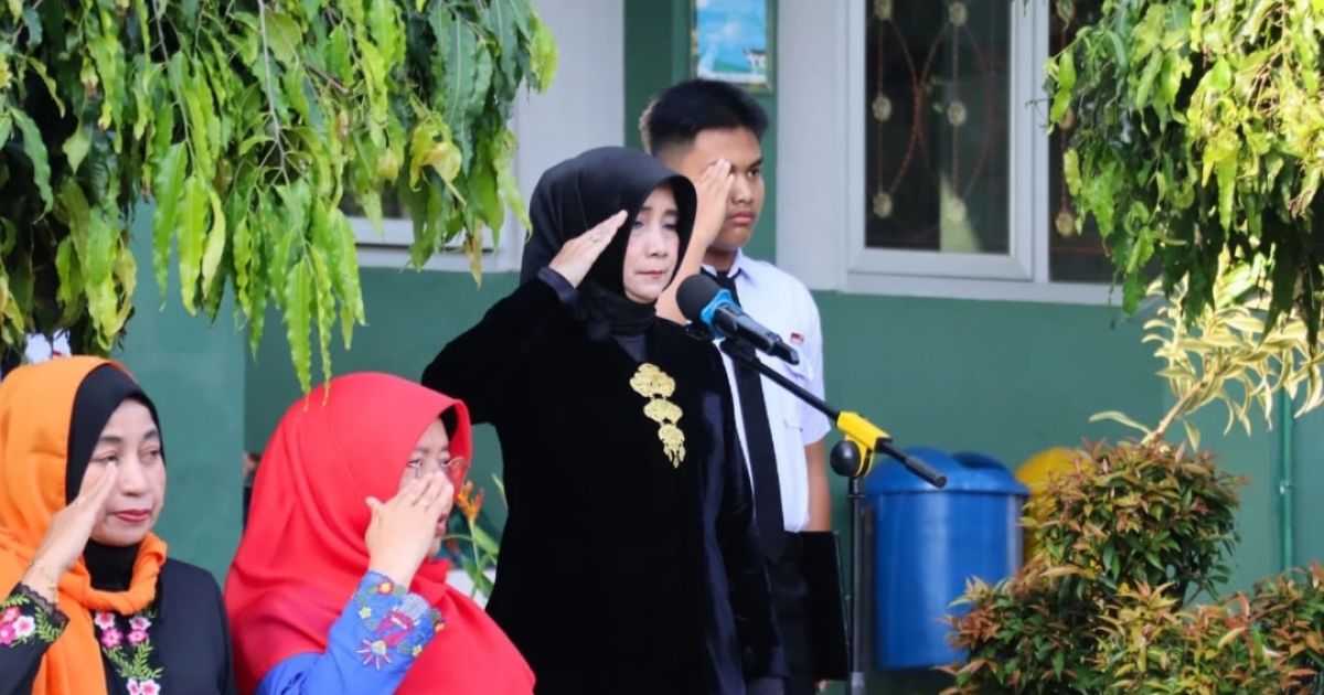 Ini Pesan Penting Kepala SMAN 2 Cibinong di Hardiknas 2026