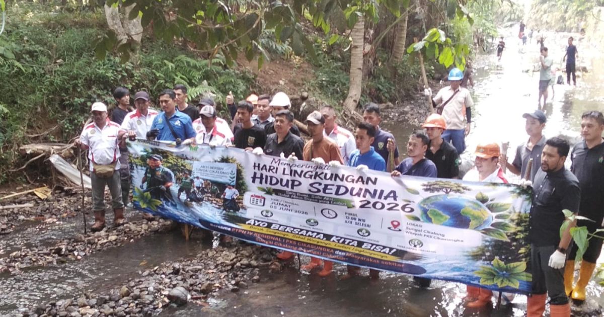 PTPN IV PKS Cikasungka dan Warga Cigudeg Bersihkan Sungai Cikalong, Wujud Nyata Peringatan Hari Lingkungan Hidup Sedunia 2026