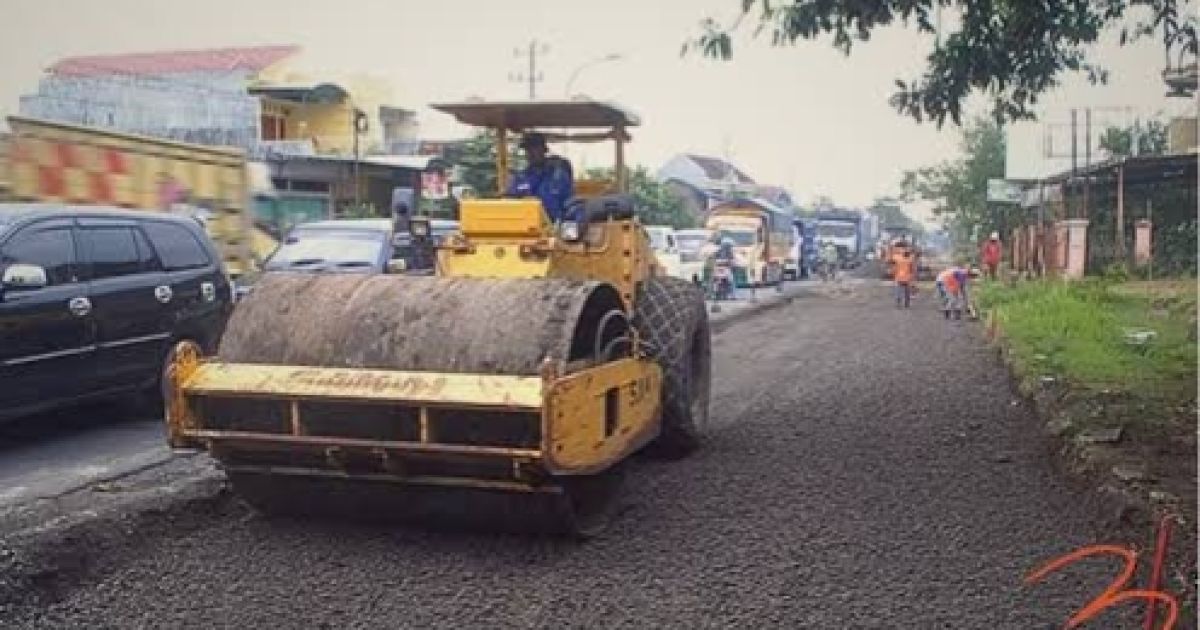 Rekonstruksi Jalan Alternatif Sawangan Dimulai, Mobilitas Warga Diharapkan Meningkat.