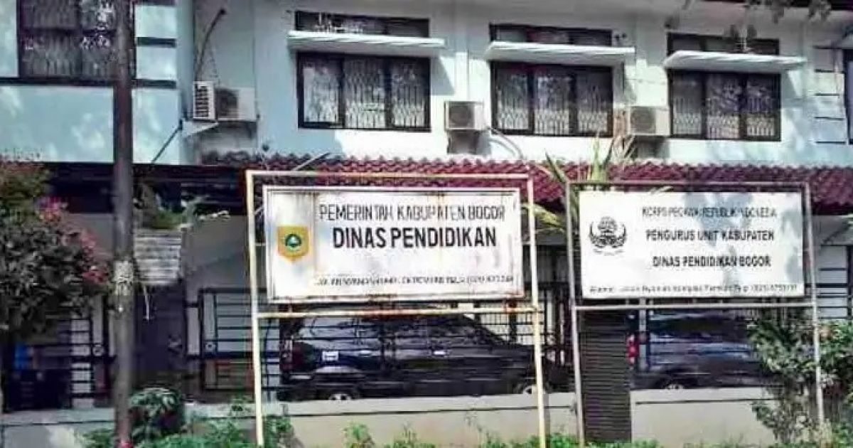 Generasi Emas Kabupaten Bogor: Dari Ruang Kelas Menuju Panggung Prestasi