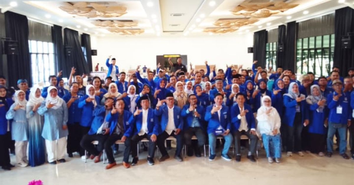 PAN Kota Depok menggelar Muscab serentak sebagai langkah konsolidasi menuju Pemilu 2029. Partai menargetkan meraih enam kursi DPRD melalui penguatan organisasi dan regenerasi kader.