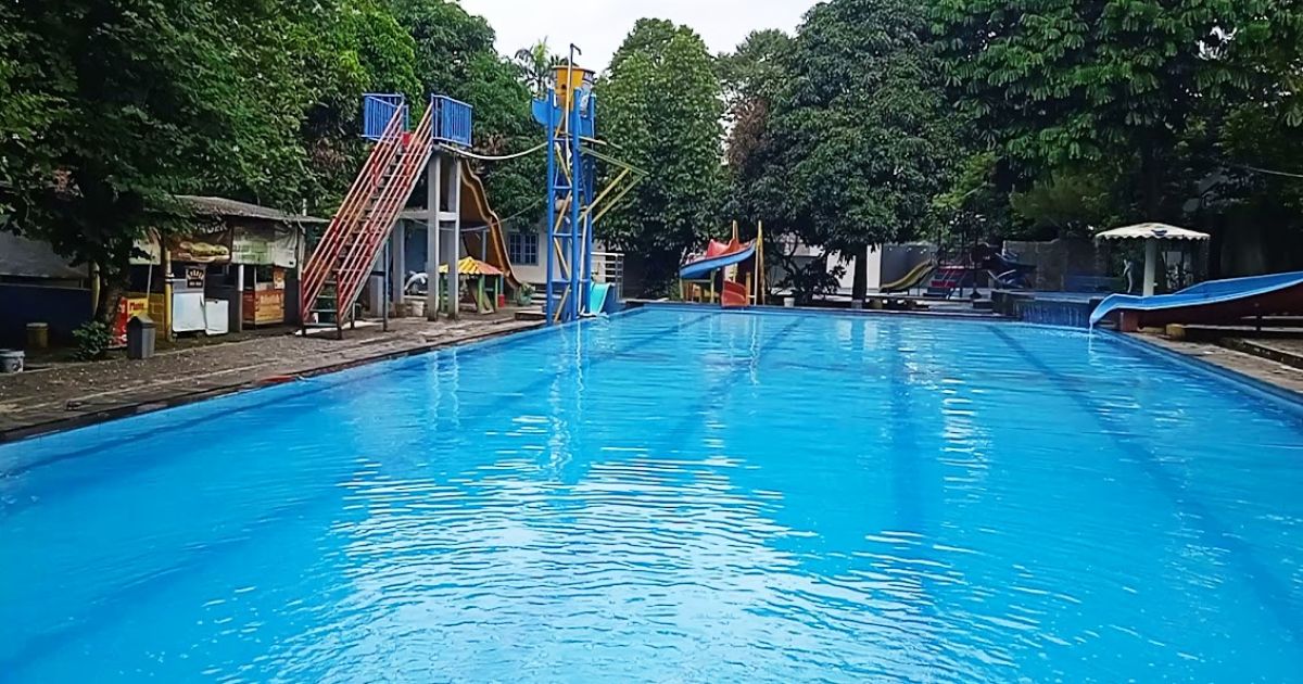 Kolam Renang Marinas Ciawi, Kabupaten Bogor.