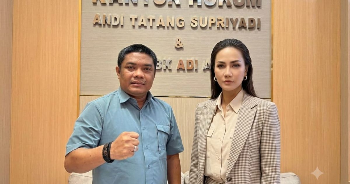 Aktivis perempuan Depok, Novi Anggriani, berencana melaporkan selebgram Lisa Mariana ke Polres Metro Depok terkait dugaan penipuan setelah tiga kali somasi tidak mendapat tanggapan.