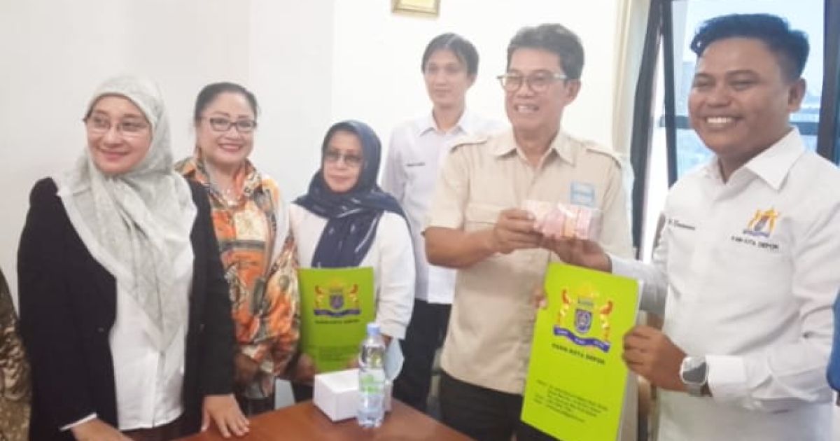 Dr. Karlina resmi mengambil formulir bakal calon Ketua Kadin Kota Depok 2026. Didukung pengusaha dan asosiasi, ia mengusung visi menjadikan Kadin sebagai rumah besar pelaku usaha dan mitra strategis pemerintah.