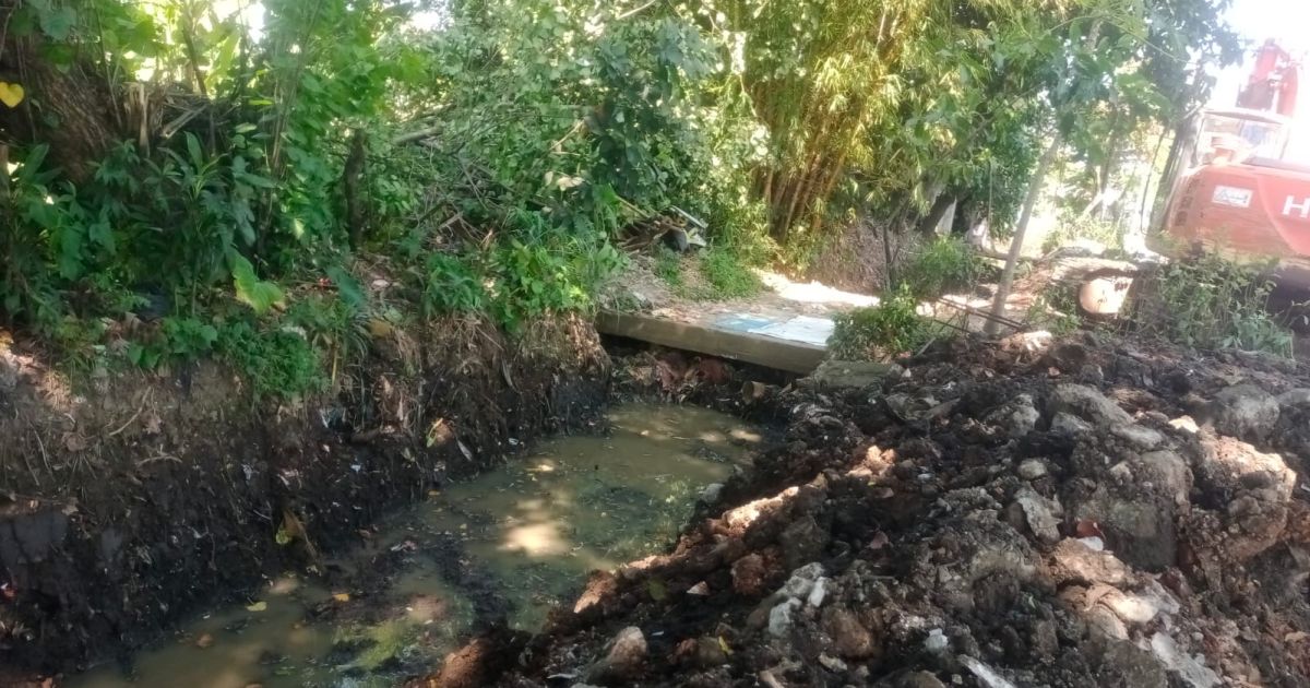 Pemkab Bogor Lanjutkan Normalisasi Kali Angke I di Kemang, Bangunan Liar Ditertibkan