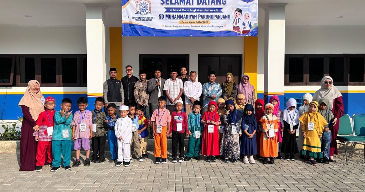 SD Muhammadiyah Parungpanjang resmi memulai kegiatan belajar mengajar tahun ajaran 2026/2027. Sekolah ini mengusung pendidikan Islami, pembentukan karakter, dan peningkatan kualitas akademik siswa.