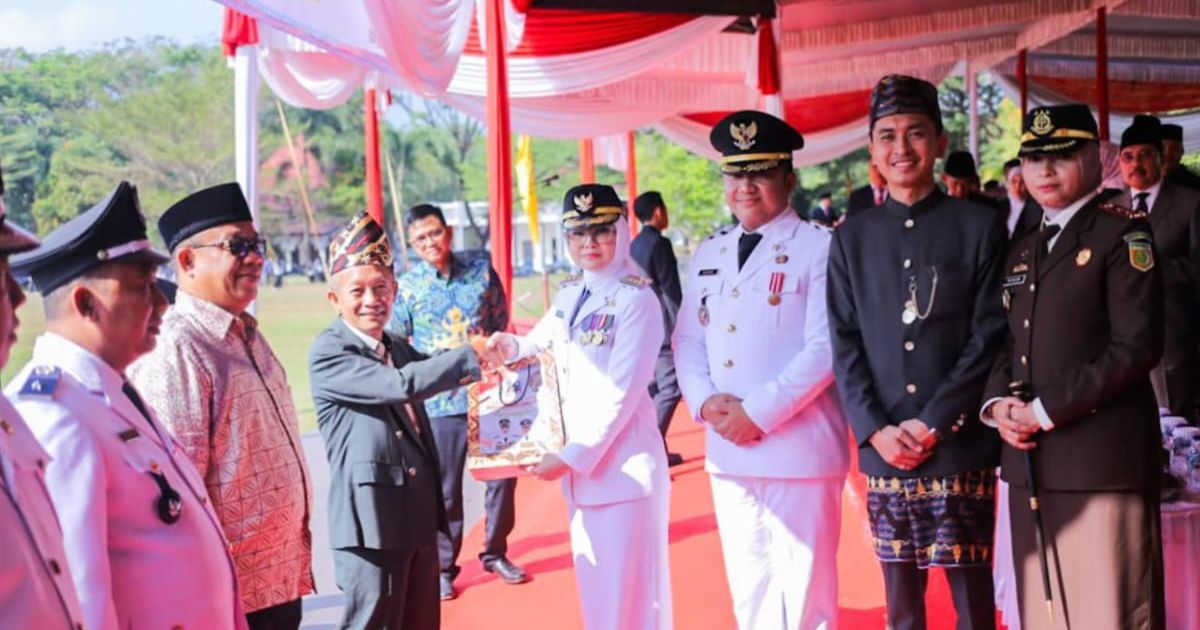 Bupati Pesawaran Nanda Indira mengajak seluruh elemen masyarakat memperkuat kolaborasi pada HUT ke-19 Kabupaten Pesawaran guna mewujudkan visi Pesawaran CAKEP Lebih Maju menuju Indonesia Emas 2045.