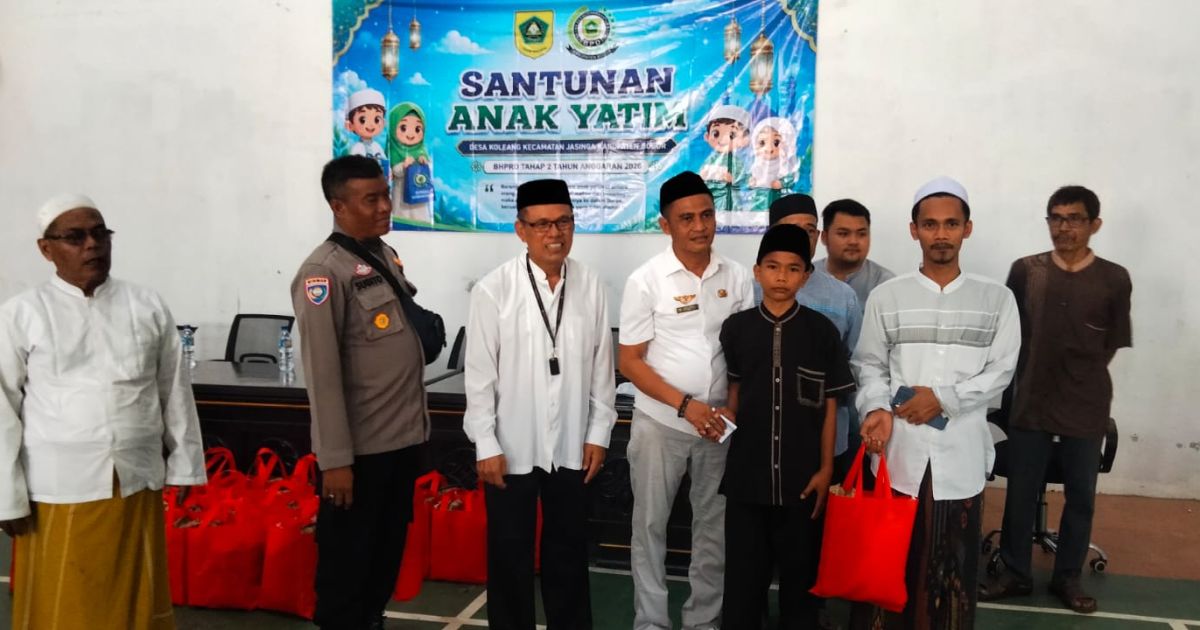 Pemerintah Desa Koleang, Kecamatan Jasinga, Kabupaten Bogor menyalurkan santunan kepada 50 anak yatim sebagai bentuk kepedulian sosial dan upaya memperkuat kebersamaan masyarakat.