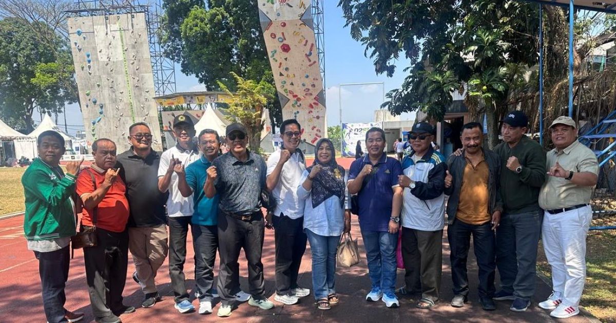Kontingen Kabupaten Bogor meraih 1 medali emas dan 2 perunggu pada O2SN SMP Jawa Barat 2026. Ketua MKKS SMP Kabupaten Bogor Dedi Budi Sumardi mengapresiasi perjuangan para atlet pelajar.