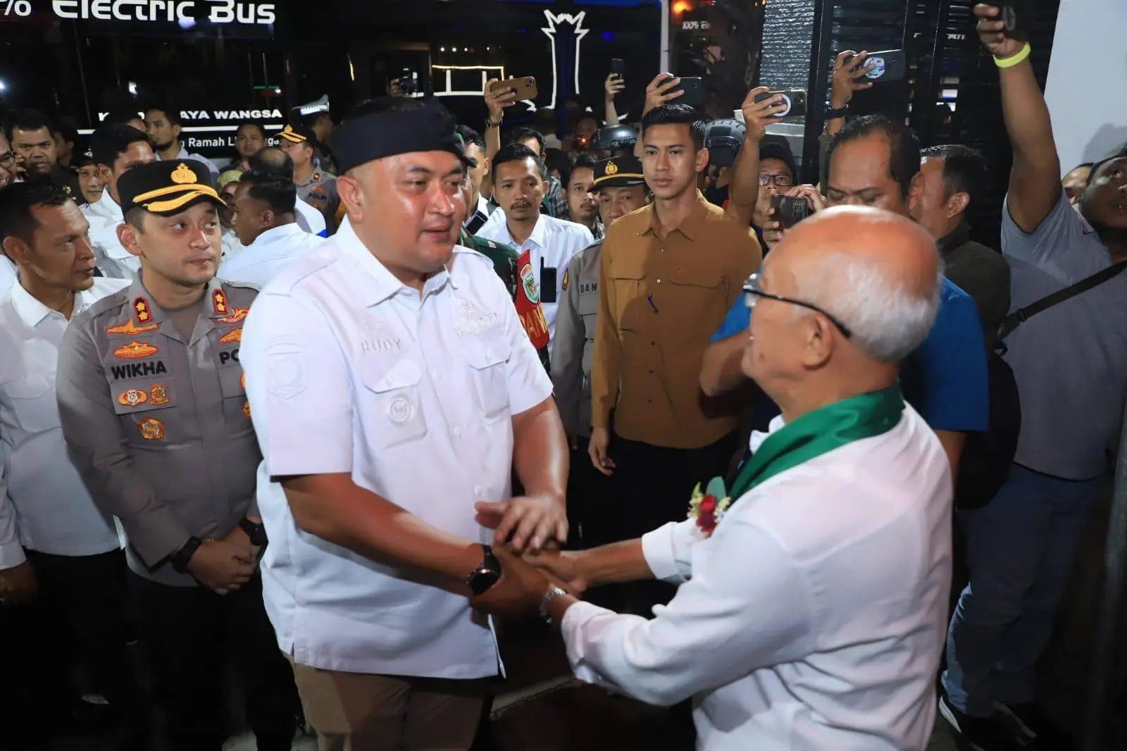 Pengamanan Nataru Jadi Prioritas, Bupati Bogor Tinjau Gereja dan Pos Pam