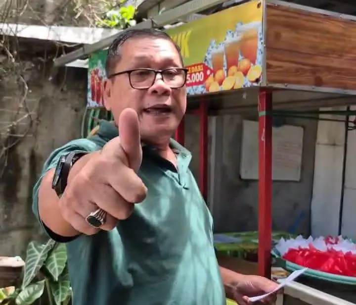 Dorong UMKM Naik Kelas, Mazhab HM Kunjungi Produsen Kue Tradisional Mpok Encuk