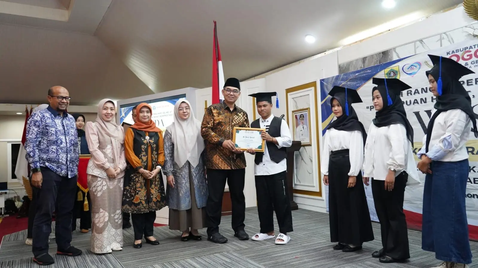 Pemkab Bogor Gelar Wisuda Sekolah Pra Nikah 2025, Perkuat Perlindungan Anak dan Ketahanan Keluarga