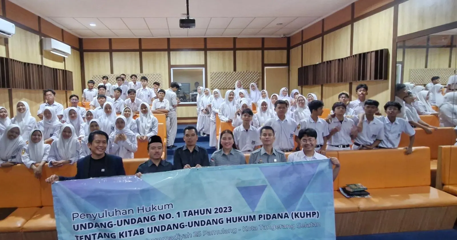 Pelajar SMA Muhammadiyah 25 Pamulang Antusias Ikuti Penyuluhan KUHP Baru