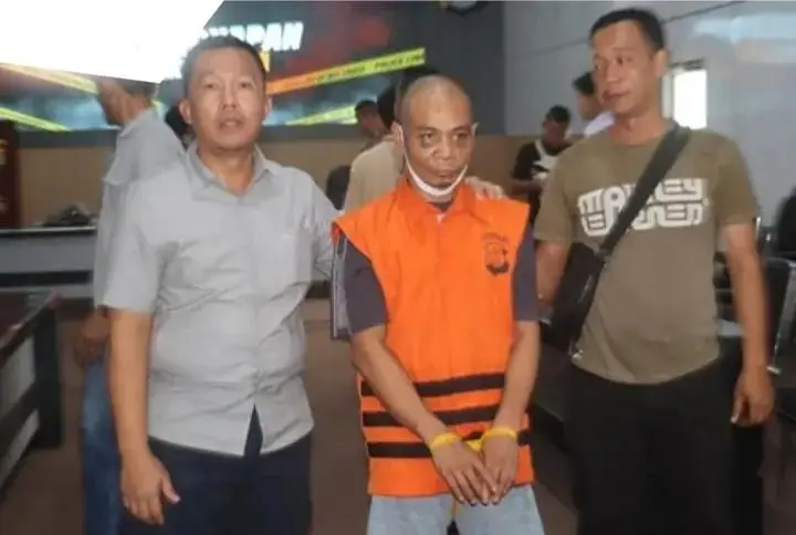 Dukun Cabul Ini Gasak Ibu dan Anak: Ritual Mandi Kembang Berujung Petaka