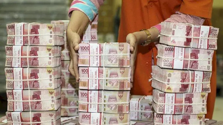 Mengendapkan Anggaran Daerah di Bank: Kebiasaan Buruk yang Perl