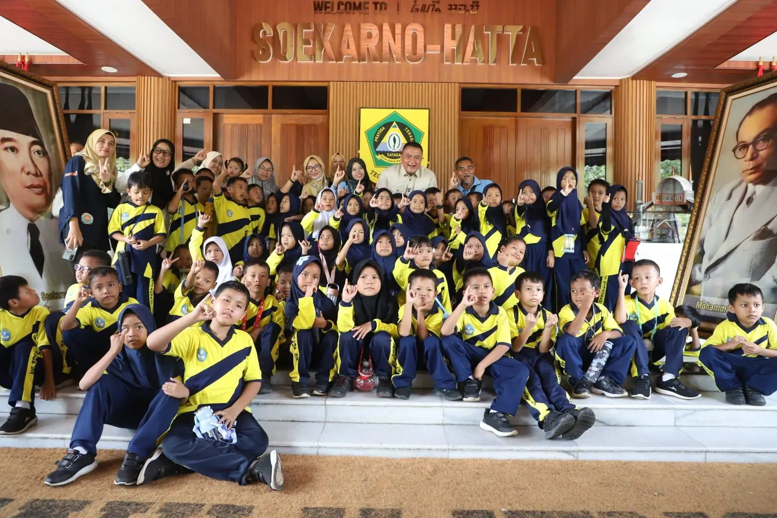 Siswa SDN Citeureup 02 Belajar Kepemimpinan dan Pemerintahan di Pendopo Bupati Bogor