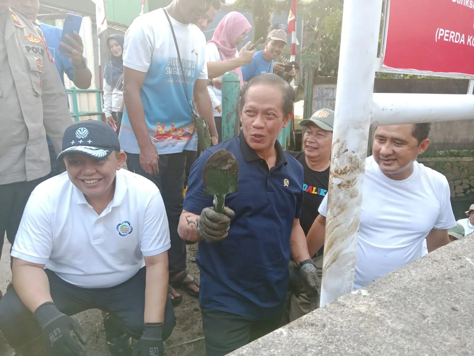 Menteri LHK Ajak PGN dan Pemkot Depok Bersatu Dukung Program Bersih Sungai Cipinang