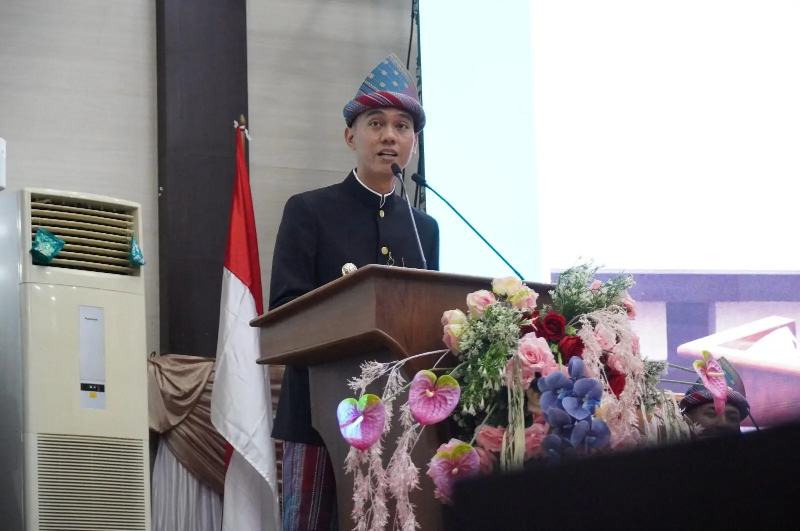 Transfer Pusat Menyusut Rp 241 Miliar, Bupati Muchendi Tegaskan Pelayanan Publik Tak Boleh Surut