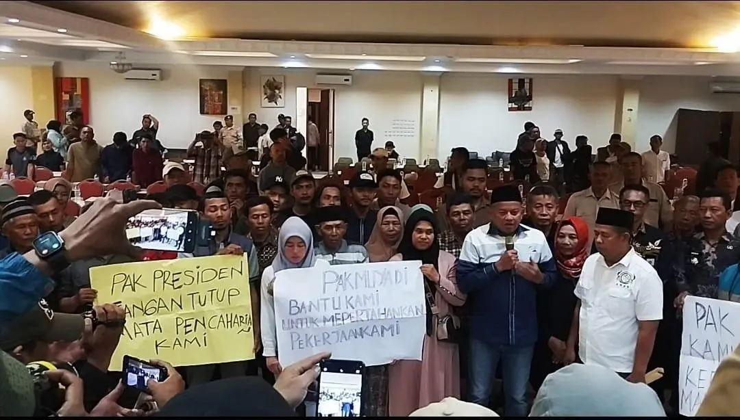 Reses Mulyadi di Puncak: Jeritan Korban PHK dan Kritik Pedas Kebijakan Menteri LHK