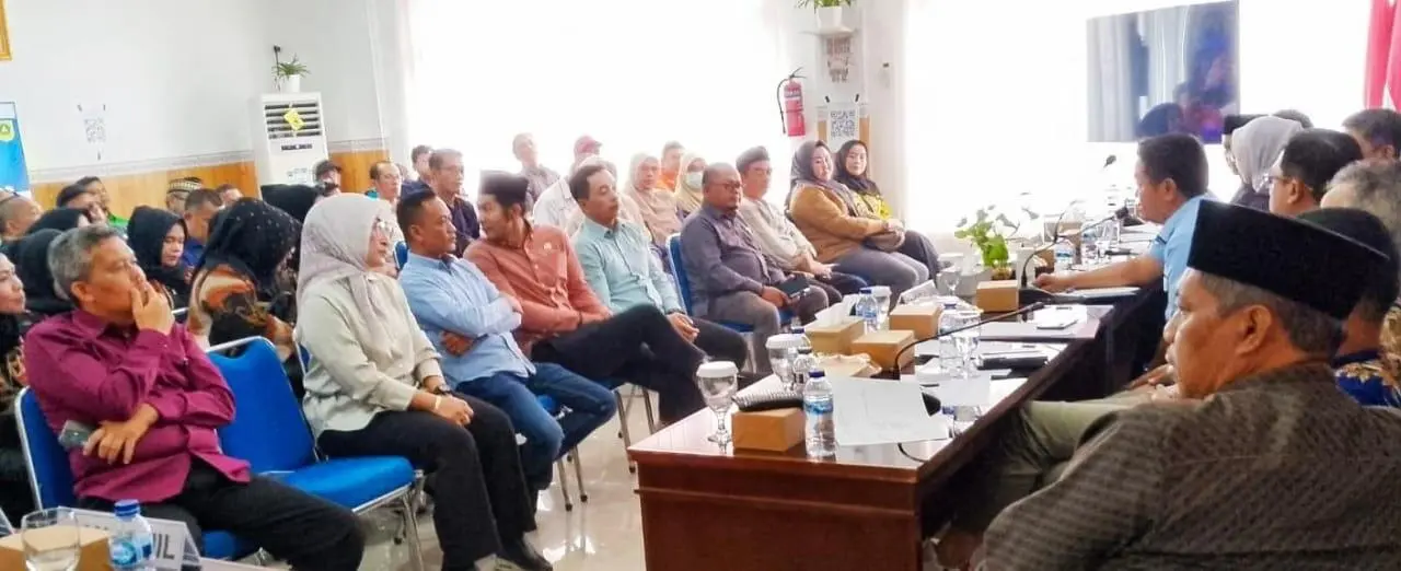 Apdesi Ciawi Dukung Program “Satu Desa Satu Sarjana”, DPRD Pastikan Bisa Lebih dari Satu Mahasiswa