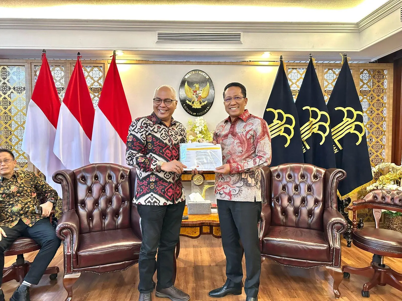 Menkum Supratman Andi Agtas Buka Blokir Legalitas, PWI Era Akhmad Munir Resmi Lanjutkan Perjalanan