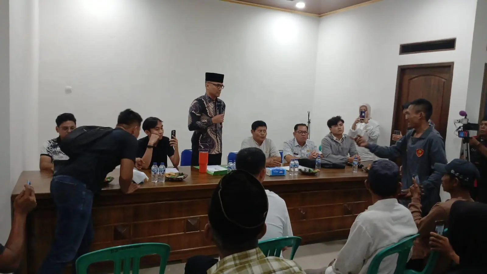 Warga Belum Dibayar, Proyek Perumahan Anandaya Terancam Disegel Satpol PP