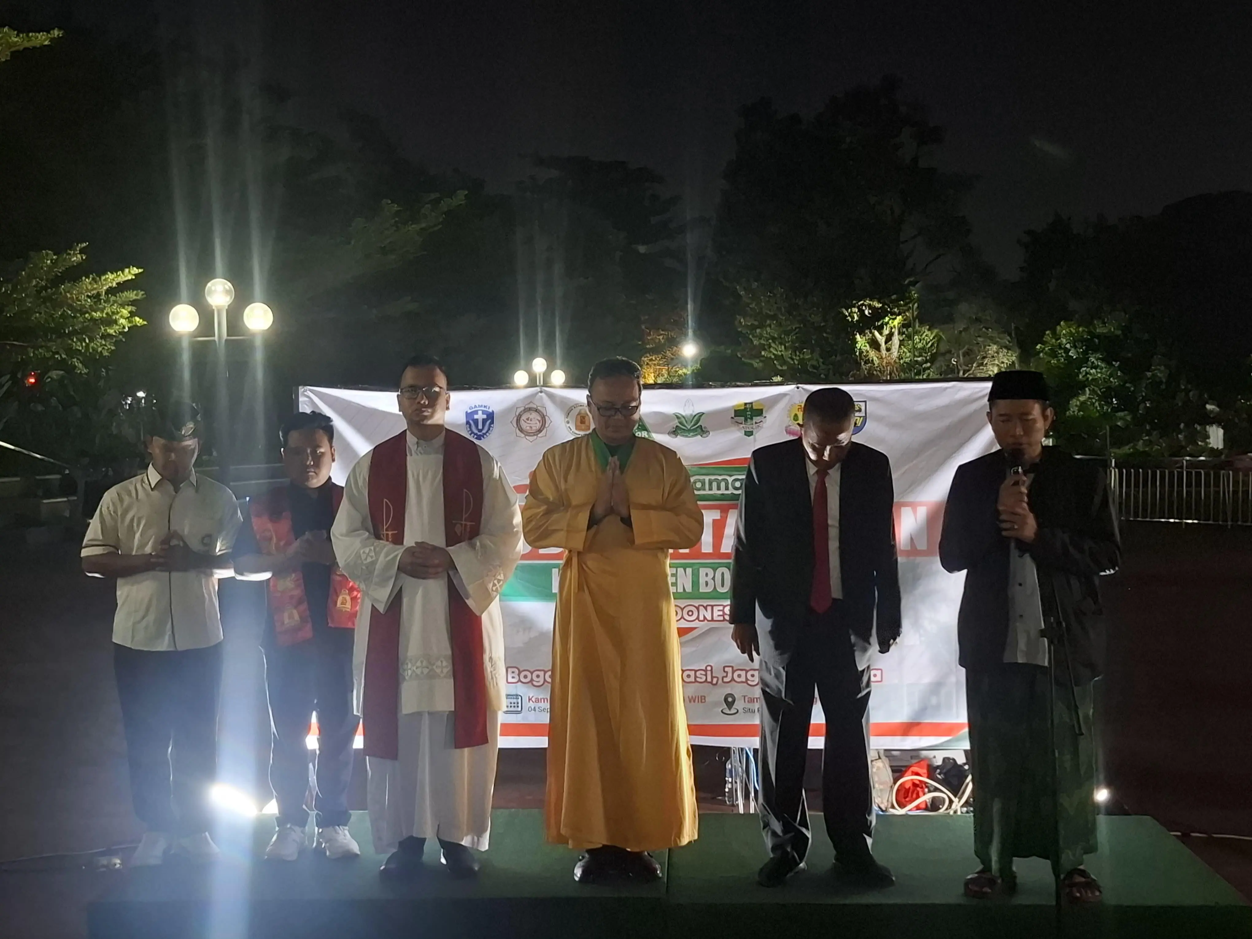 Jaga Kondusifitas Wilayah, GP Ansor dan Pemuda Lintas Iman Gelar Doa Bersama di Cibinong