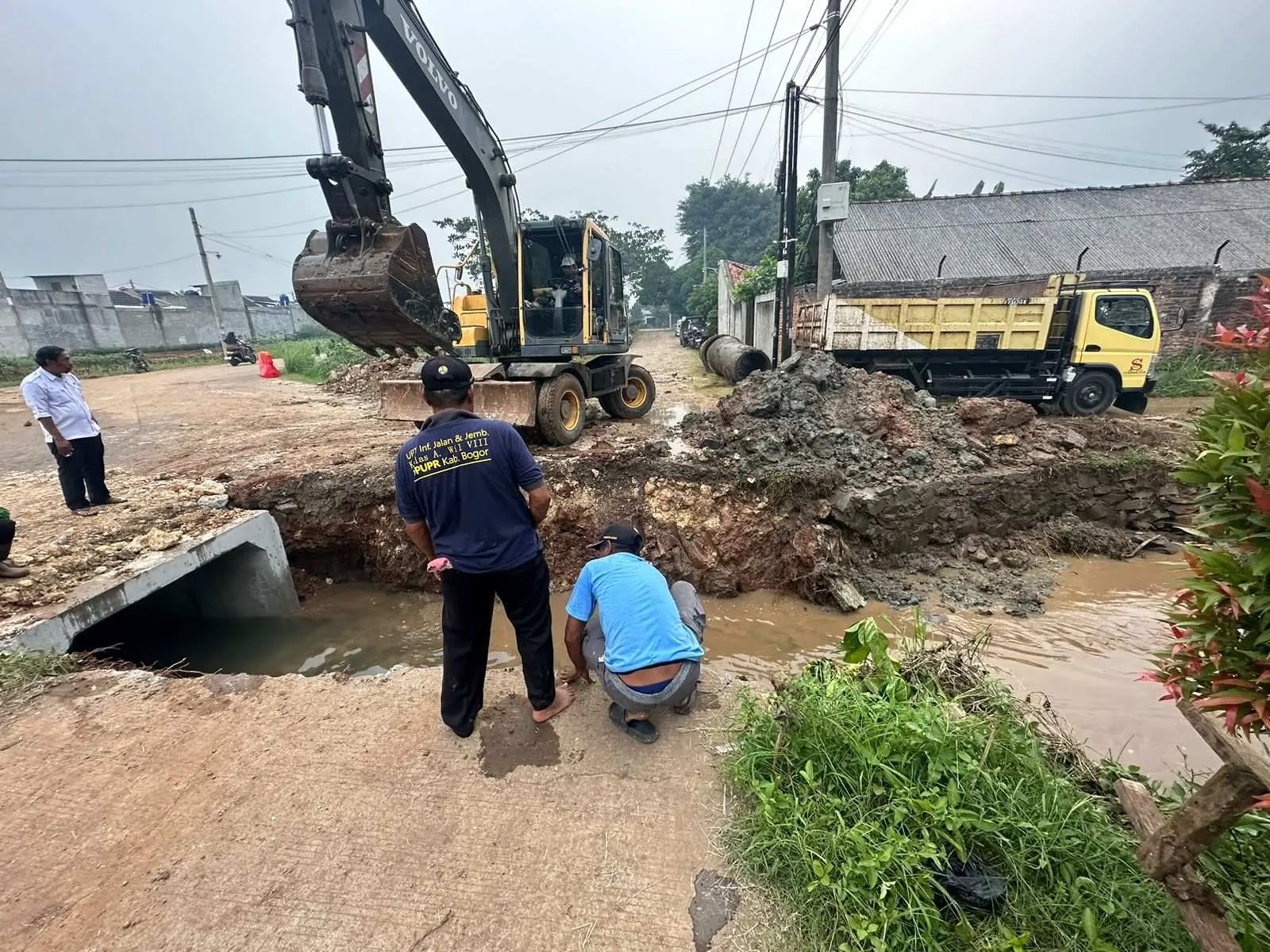 Respons Cepat Pemkab Bogor Atasi Banjir, Saluran Kali Rengas Dinaturalisasi