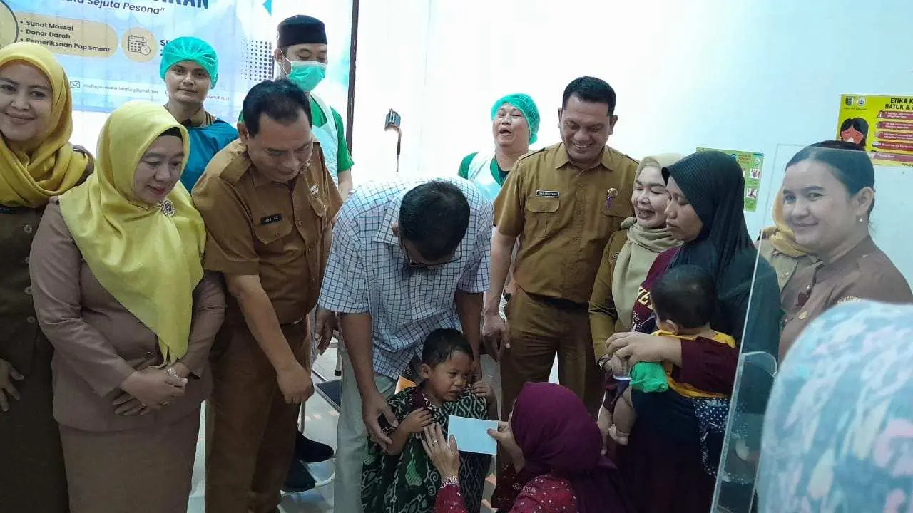 Peringati HUT ke-18, Pemkab Pesawaran Gelar Layanan Kesehatan Gratis untuk Warga