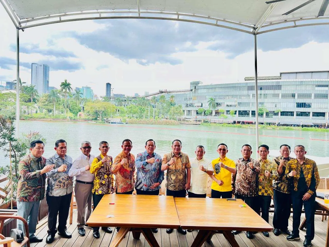 Aprozi Alam Calon Kuat Ketua Golkar Lampung