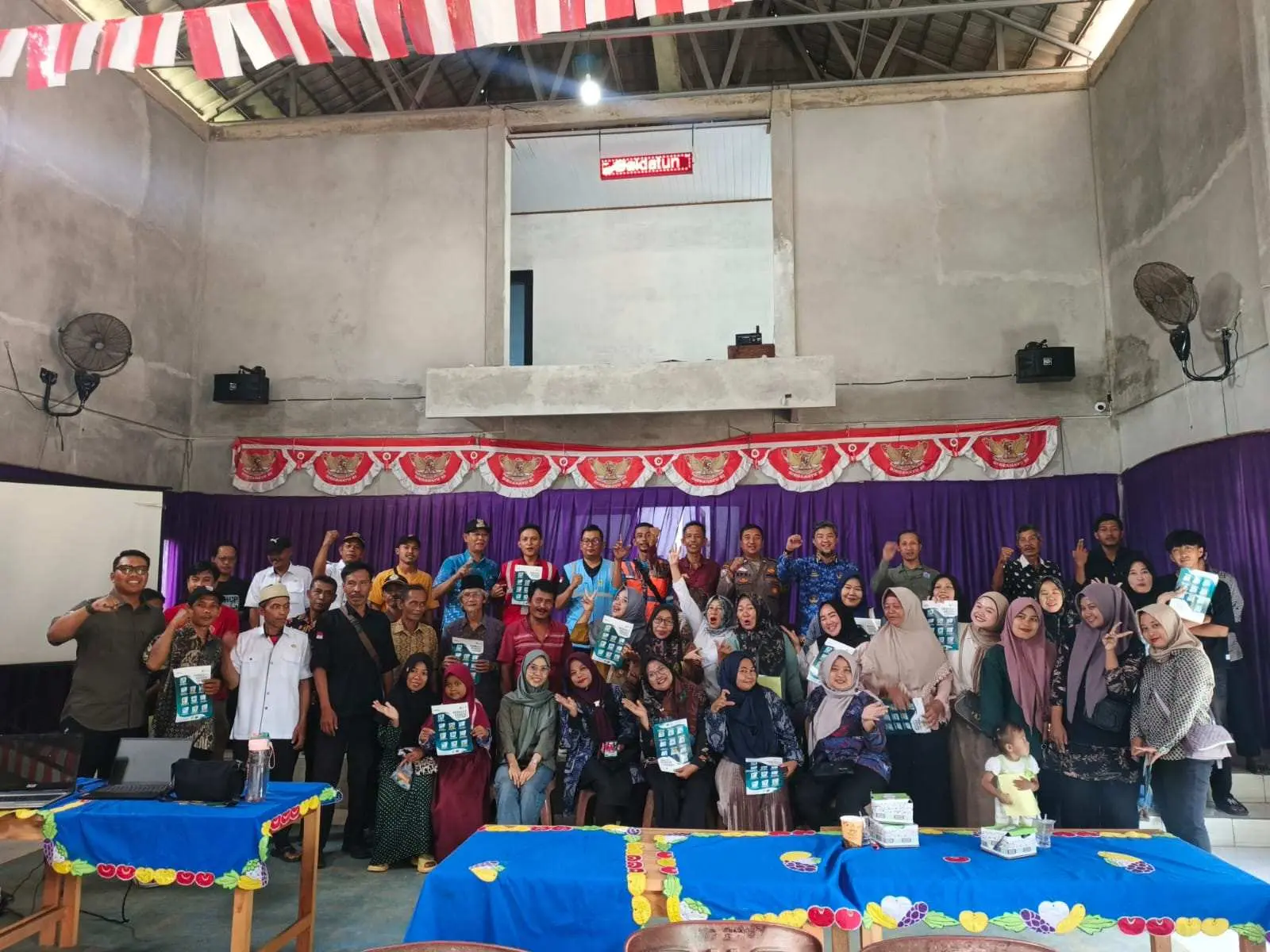 Kukang Terancam Punah, Warga Air Naningan Bergerak Menjaga Hutan