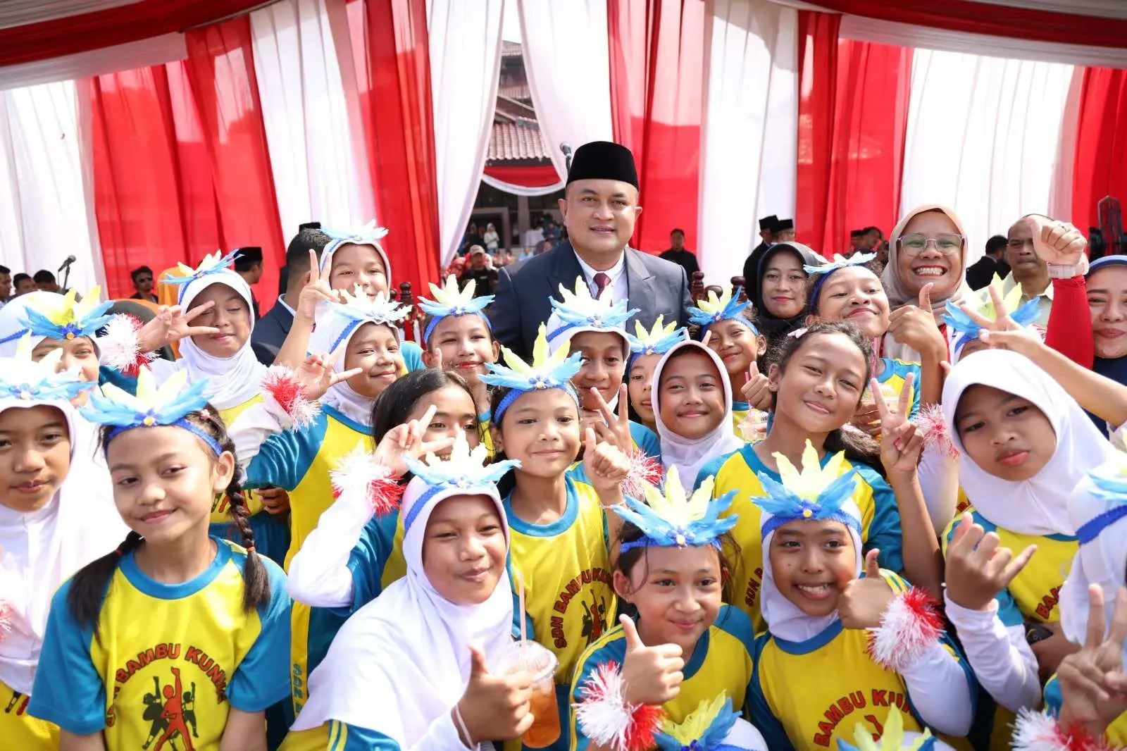 Program Baru Pemkab Bogor: Sekolah Terbuka, Beasiswa, dan Kerjasama Ponpes