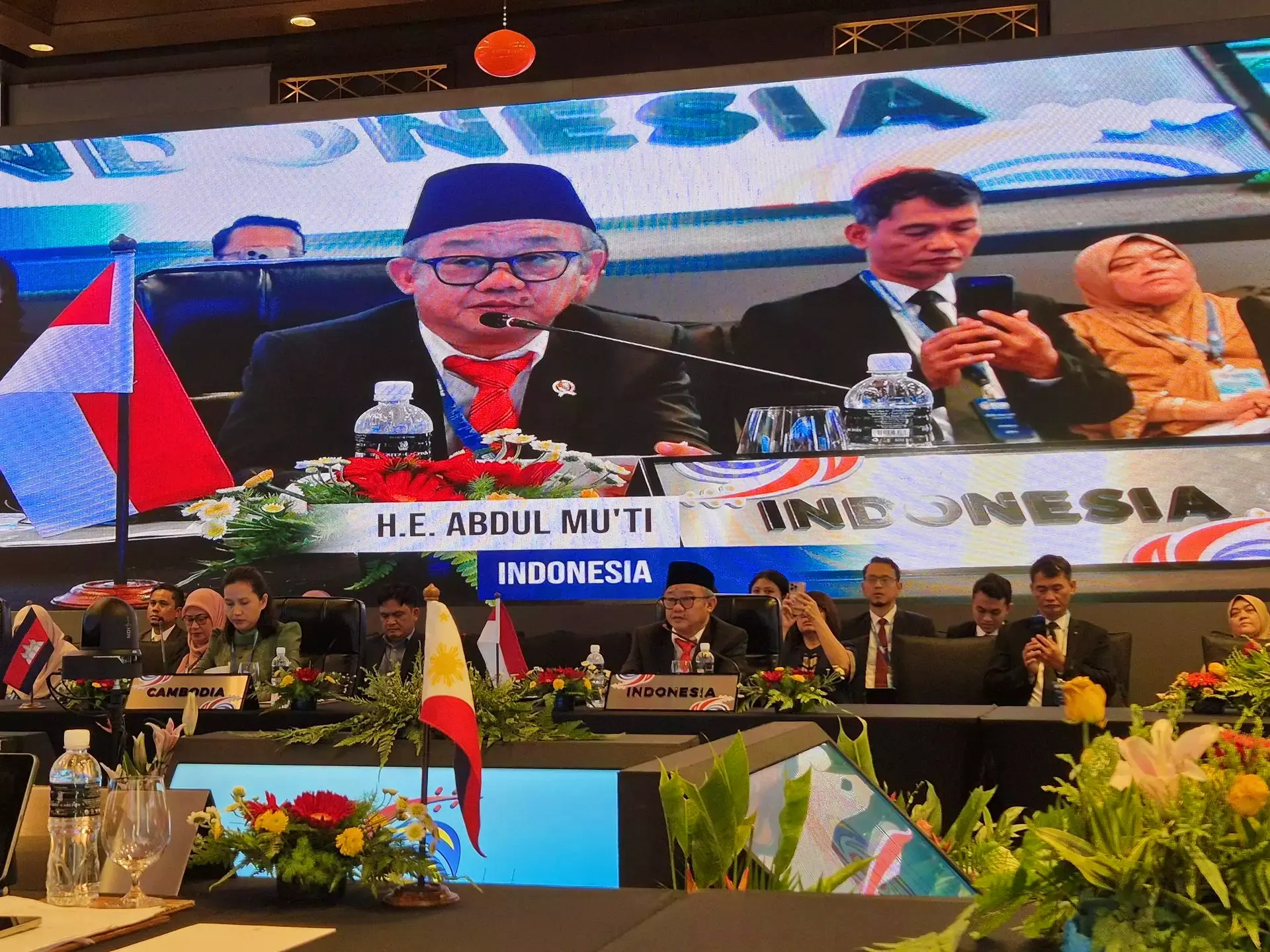 Abdul Mu’ti Tegaskan Komitmen Indonesia Mitigasi ATS di ASEAN Roundtable 2025