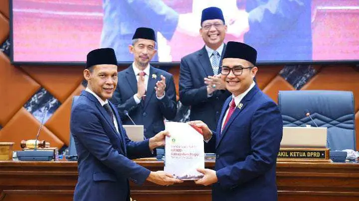 DPRD Bogor Sahkan Perubahan Perda Pajak Daerah, Targetkan Optimalisasi PAD