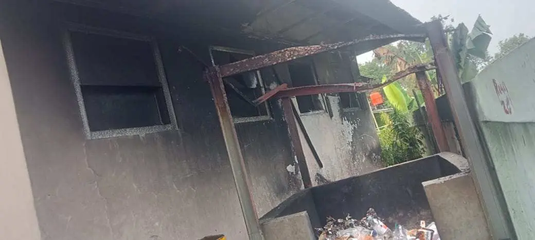 KLH Gertas Kecam Pembakaran Sampah di SDN Pasirgintung 02, Bangunan Sekolah Terbakar