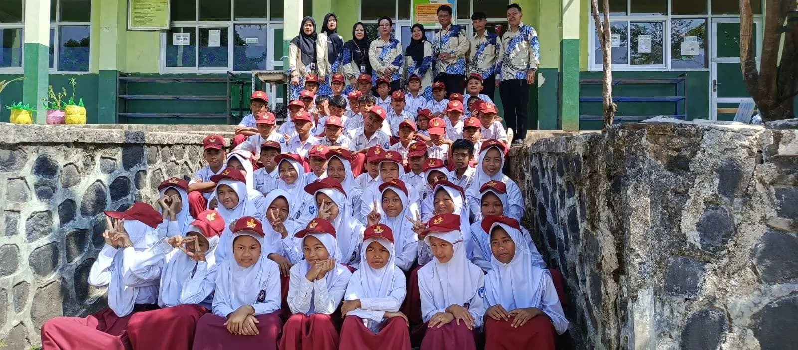 SDN Parakanmuncang 01 Nanggung Luluskan 53 Siswa, Kepala Sekolah Tekankan Pentingnya Semangat Belajar