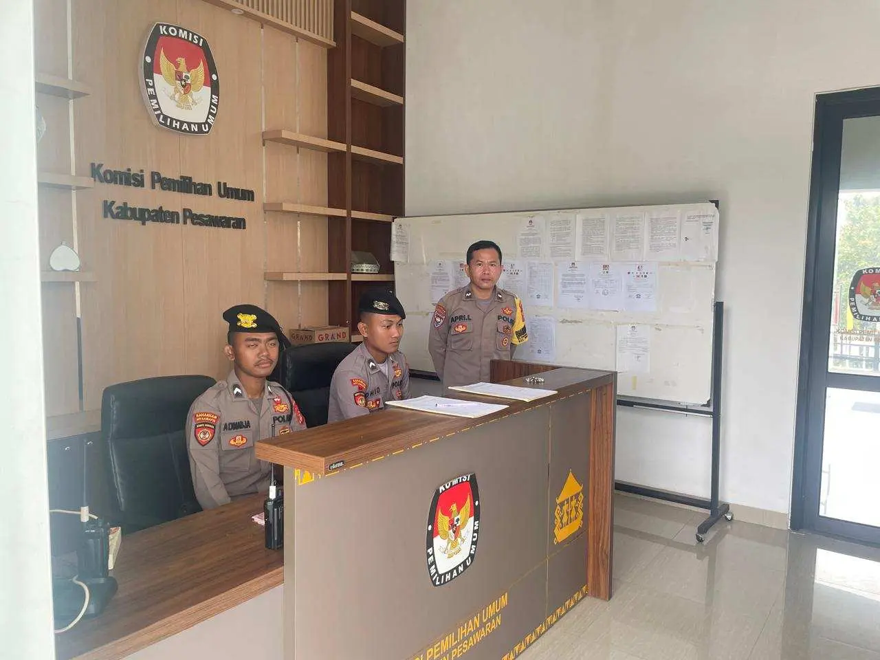 Jelang Pleno, Polri Perketat Pengamanan Kantor KPUD Pesawaran