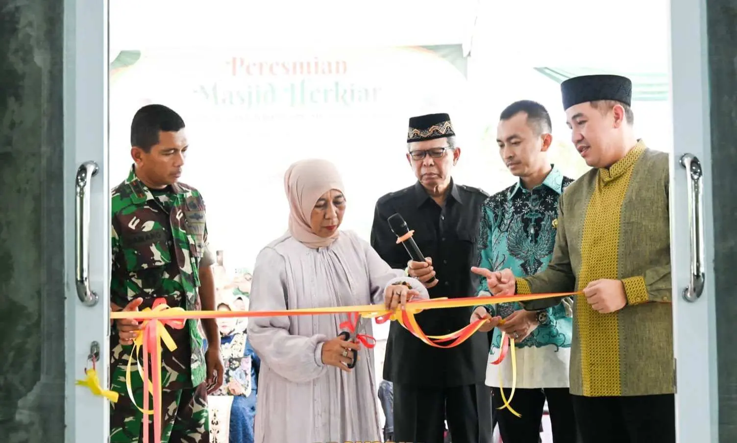 Bupati Dendi Ramadhona Resmikan Masjid Herkiar Kompi Senapan A Batalyon 143 Tri Wira Eka Jaya