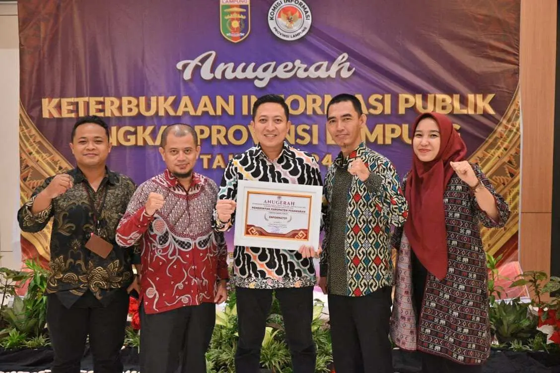 Pemkab Pesawaran Raih Nilai Tertinggi Sebagai Kabupaten/Kota Informatif 