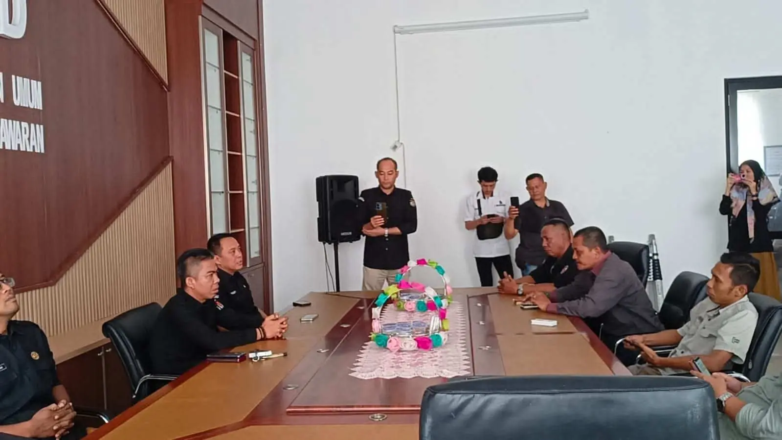 Sejumlah Ormas Dan LSM di Kabupaten Pesawaran Datangi KPU Pesawaran, Ini Permasalahannya