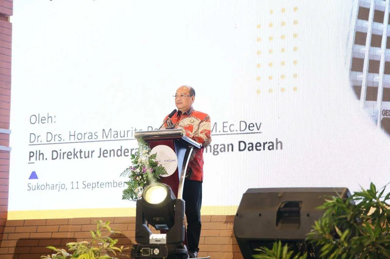 Kemendagri Dorong Pemda Tingkatkan PAD Guna Wujudkan Pembangunan Menuju Indonesia Emas