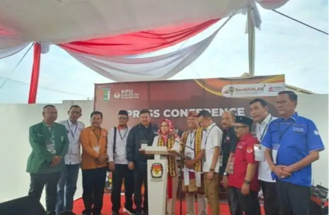 11 Partai Pengusung Hantarkan Paslon Bupati dan Wakil Bupati Pesawaran, Nanda Indira Dan Antonius M Ali ke KPU 