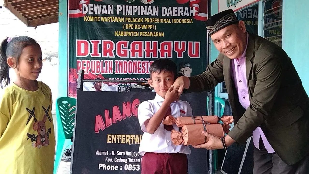 Acara Puncak Peringatan HUT RI Ke-79, DPD KO-WAPPI Bagikan Hadiah Perlombaan